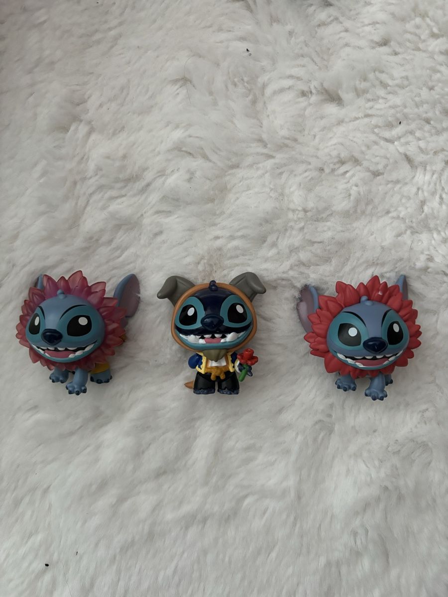 Disney Figuren: Mystery Minis Stitch in Costume – Neu (gemäss Beschreibung) aus Russikon von sve_v78w