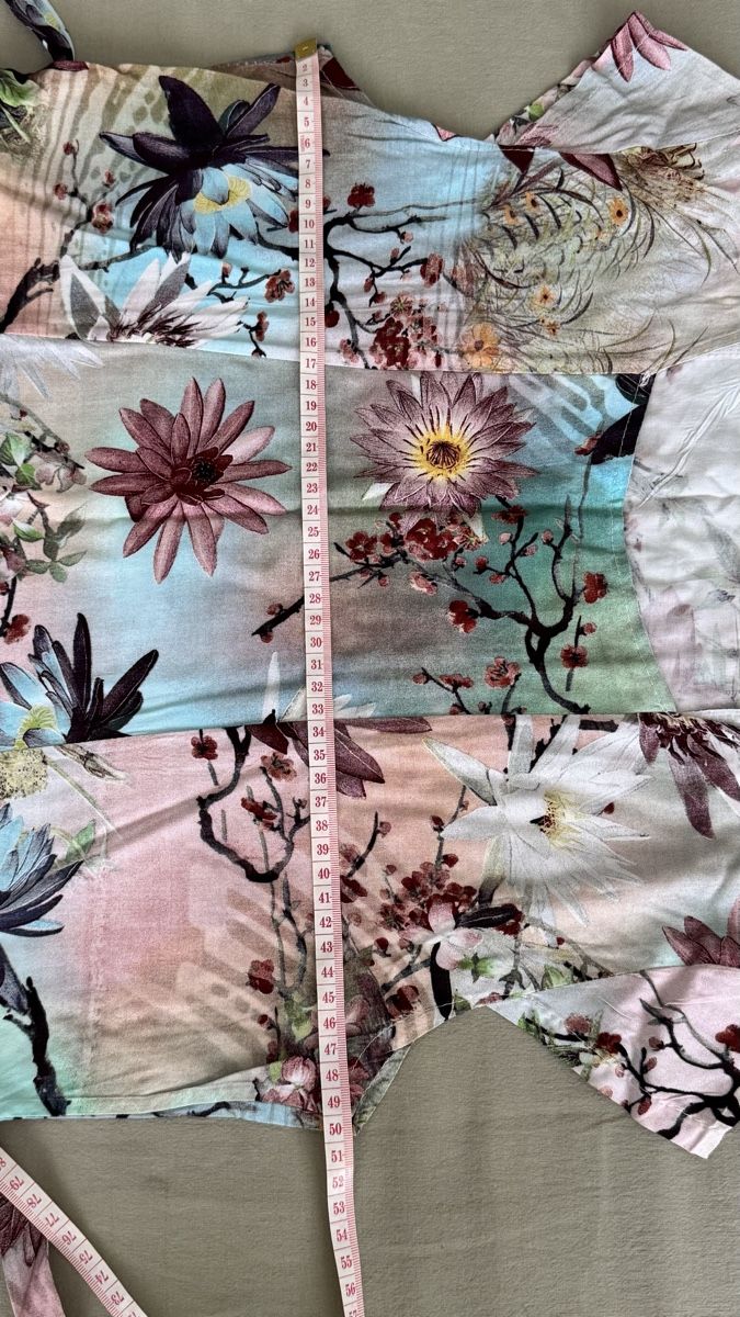 Kleider: Kleid Blumenmuster  – Neu (gemäss Beschreibung) aus Mörigen von TimelessFinds 2