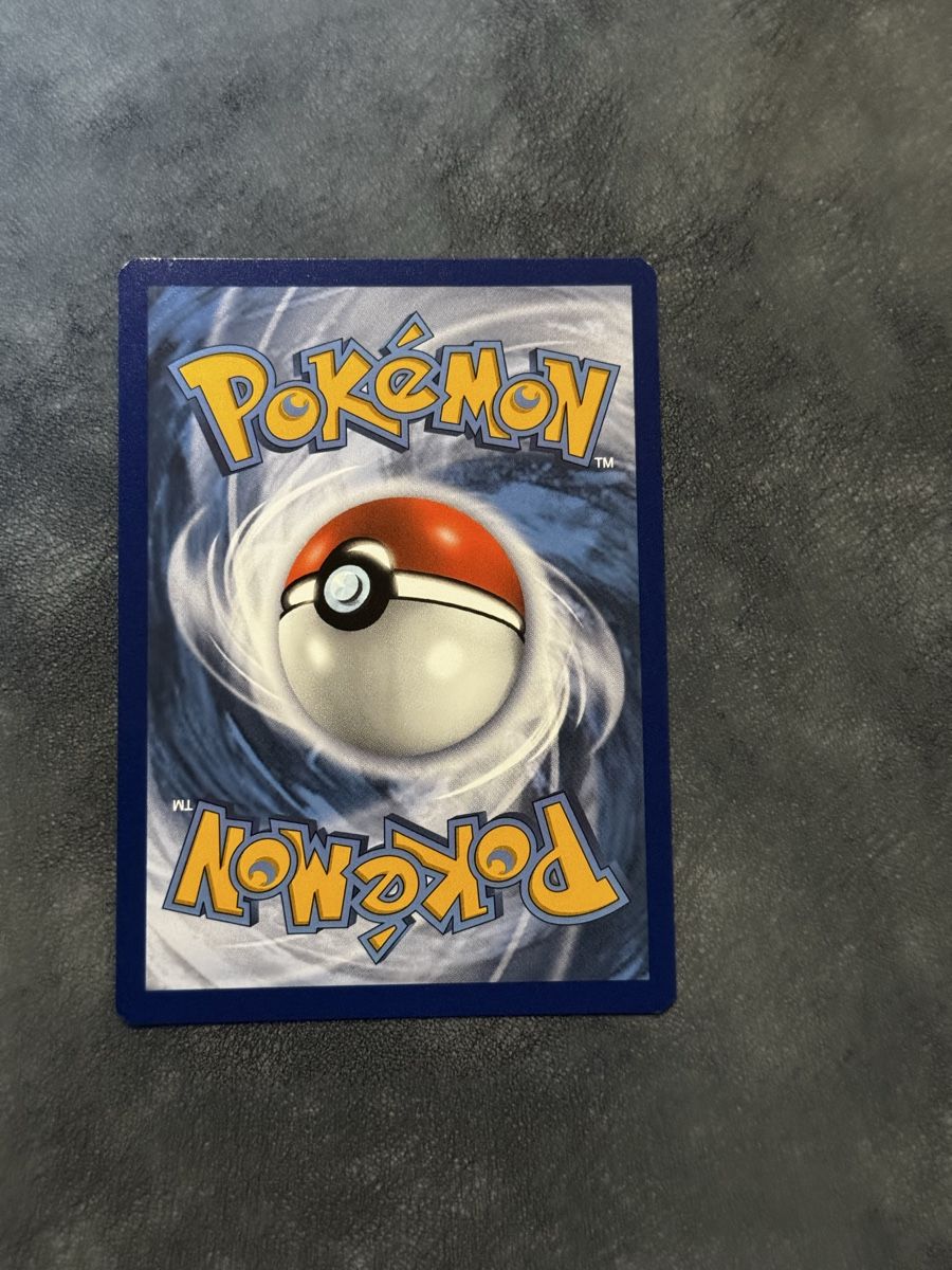 Pokémon Carte collezionabili: Pokemon - Umbreon Vmax – Usato da Belp venduto da ome_x7jr 1
