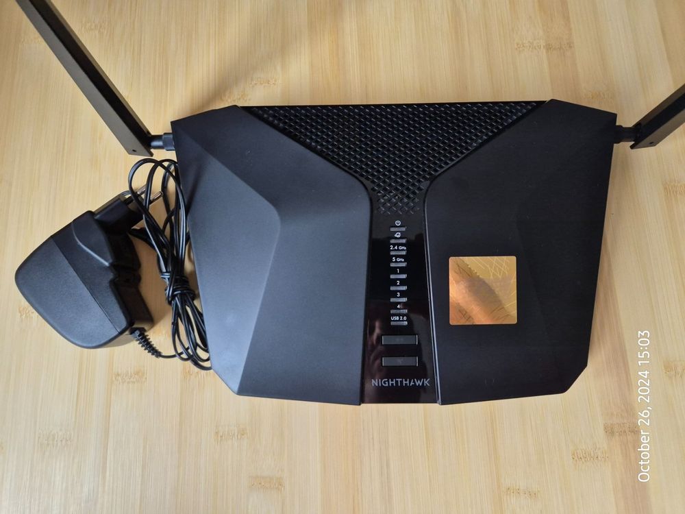 Netgear Nighthawk AX4 LAX20 4G LTE WiFi 6 Router (Gebraucht) in Horgen ...