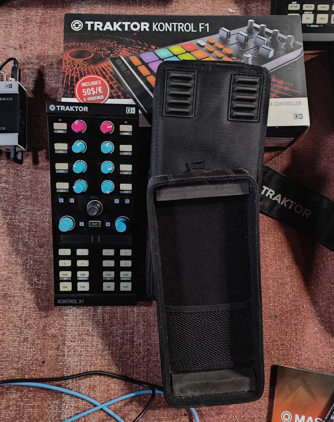 Strumenti musicali: Native Instruments Controller Set – Usato da Rothrist venduto da SiddharthaMoon 5
