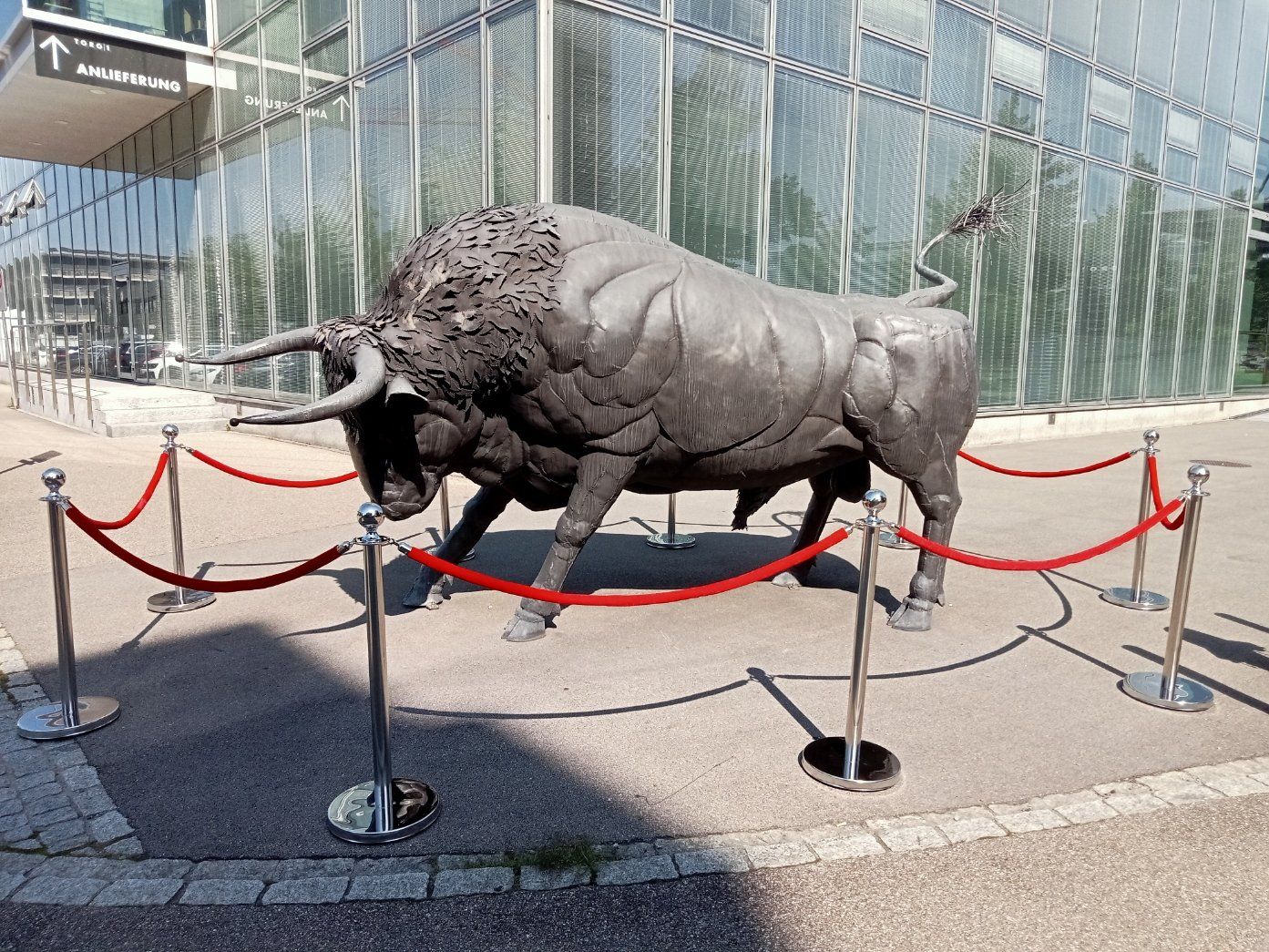 Sonstiges für Büro & Gewerbe: Absperrpfosten mit Kordel zu vermieten – Gebraucht aus zürich von Bsp1 6