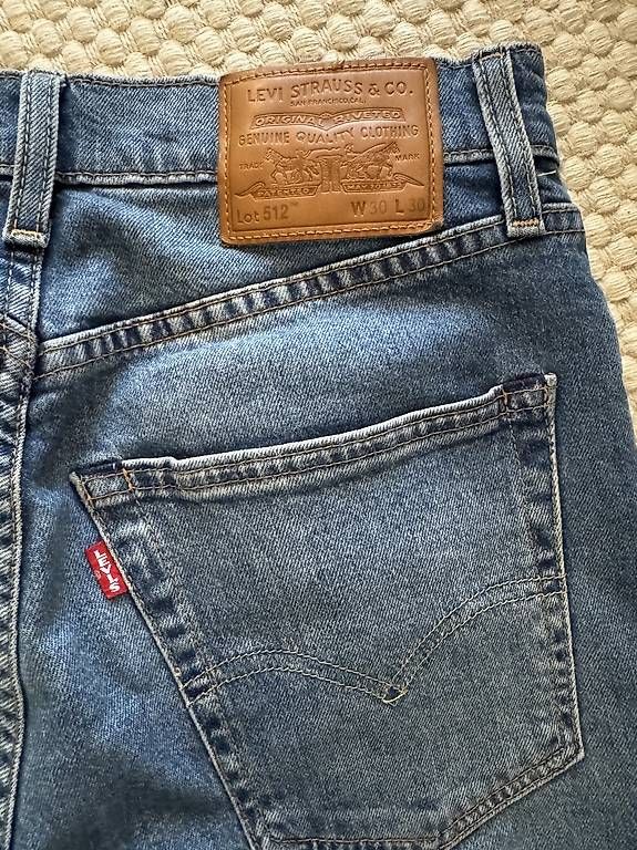 Jeans: Levi's 512 W30/L30 – Usato da Derendingen venduto da att_9kys 2