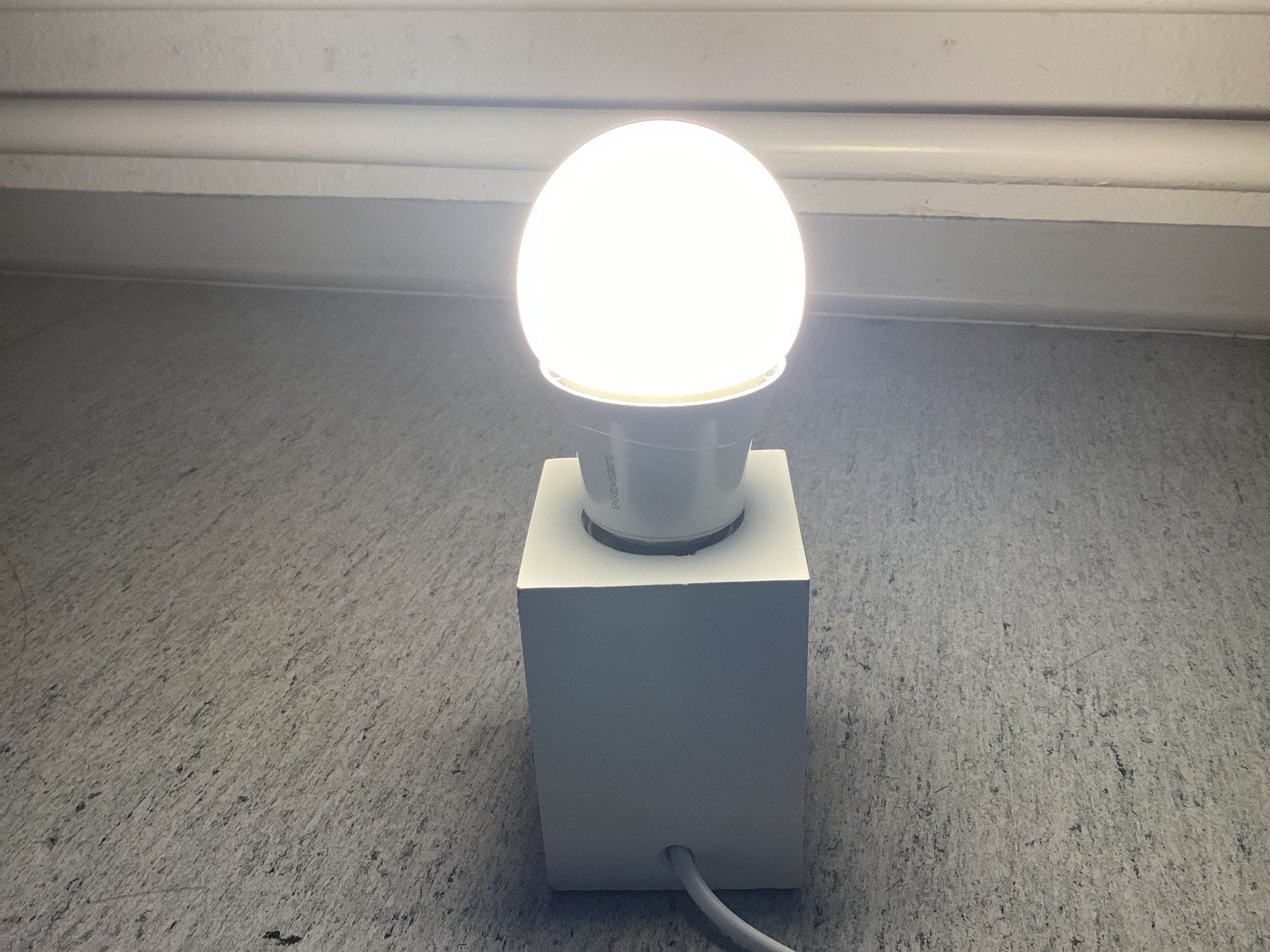Lampade: STAR TRADING Tischlampe weiss – Usato da Zürich venduto da Restwert_Zuerich 4