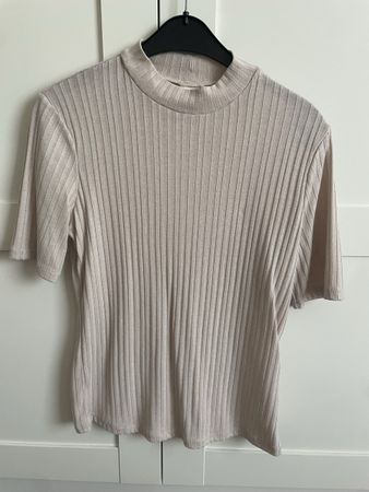 H&M shirt, M/medium