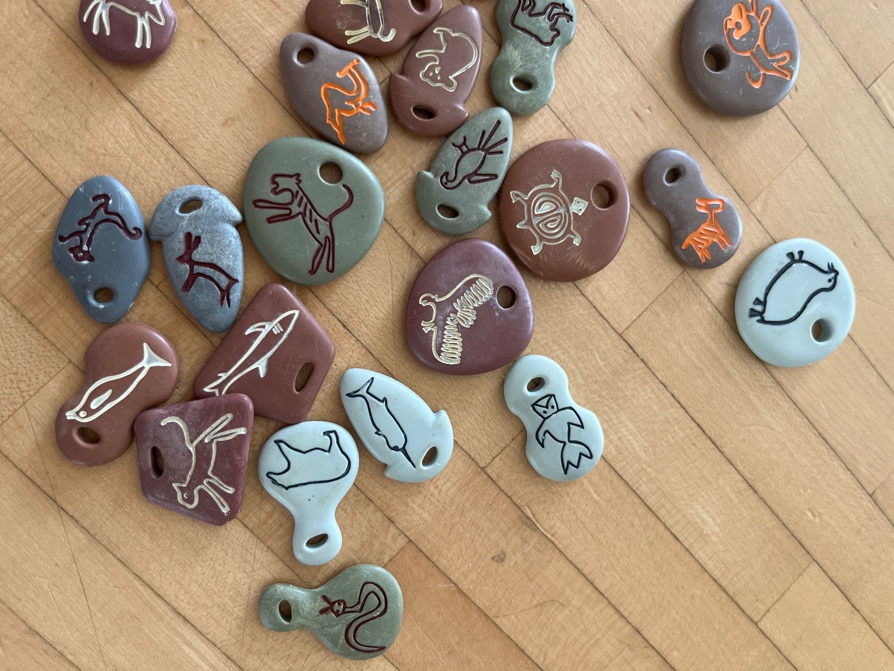 Giochi: Amulette Tiere 25 Stück – Usato da Horgen venduto da Hoppelhase11 2