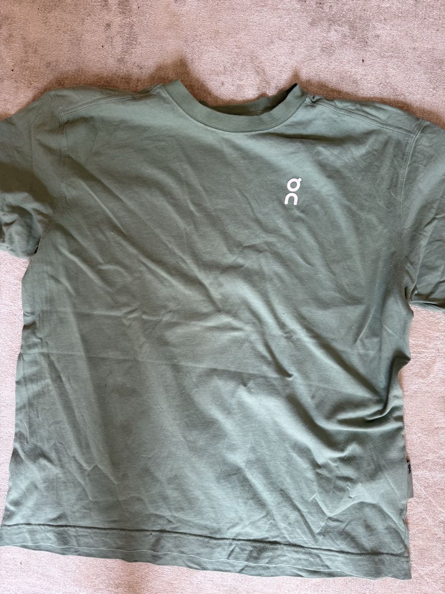 On : On T-Shirt (M) – Usato da Bern venduto da Laufsport3000