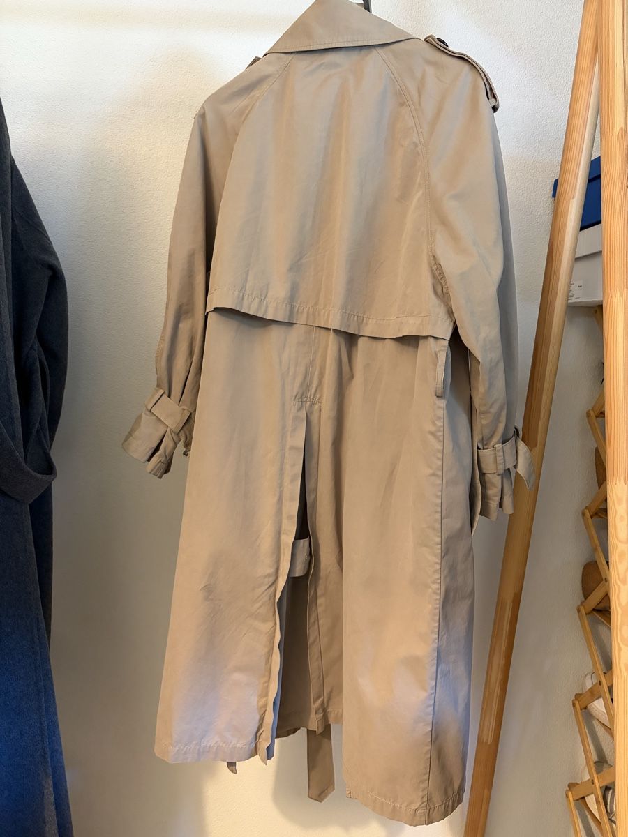 Zara Cappotti: Trench beige Zara – Usato da Luzern venduto da mic_99vf 3