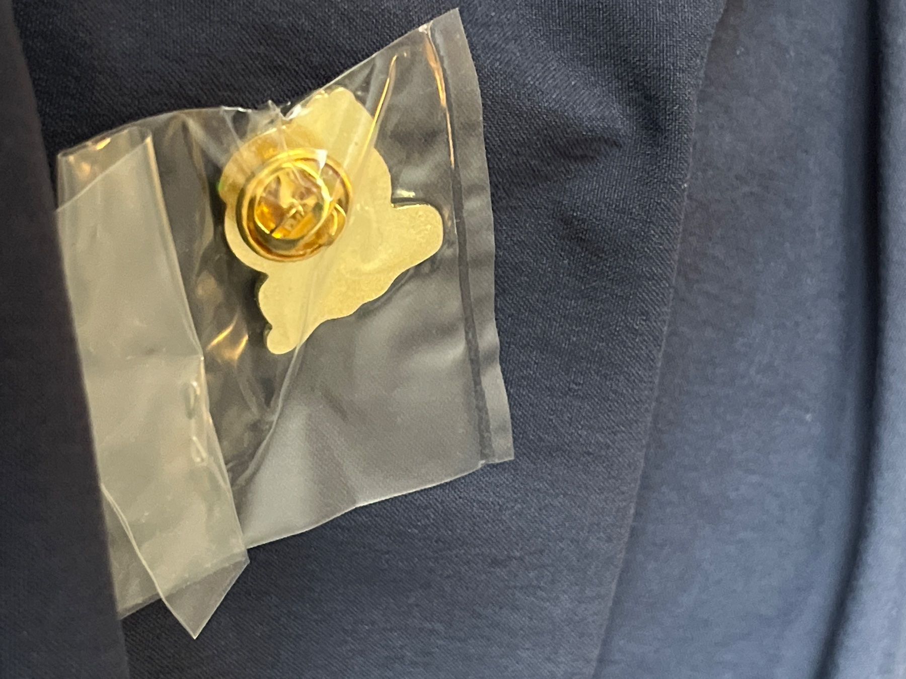 Placchette & Badge: Pin Spanien España – Nuovo e nell'imballaggio originale da Zürich venduto da engebrunau 1