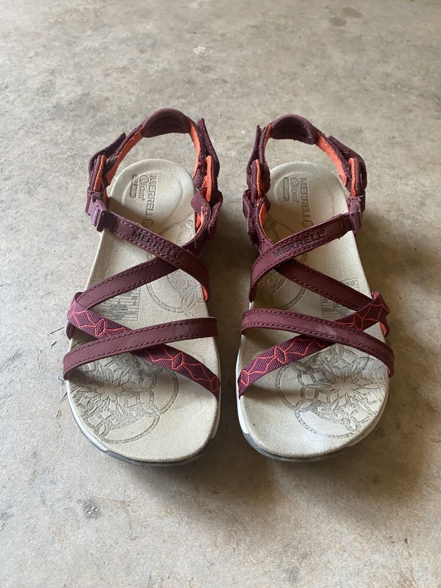 Merrell Damenschuhe: Merrell Treckingsandalen – Neu (gemäss Beschreibung) aus züberwangen von agi4fun