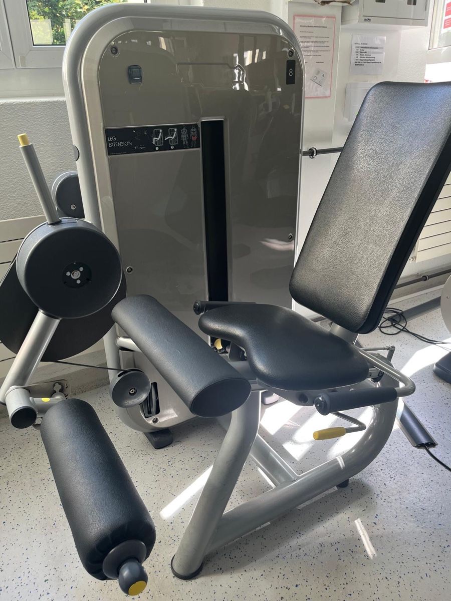 Technogym Vélos d'appartement: Techno Gym Selection Line MTT Set – D'occasion à Uster par vladi2809