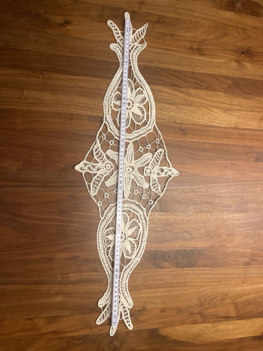Tutte le decorazioni: Handgemachte Deckchen – Usato da Adliswil venduto da JadrankaR 1