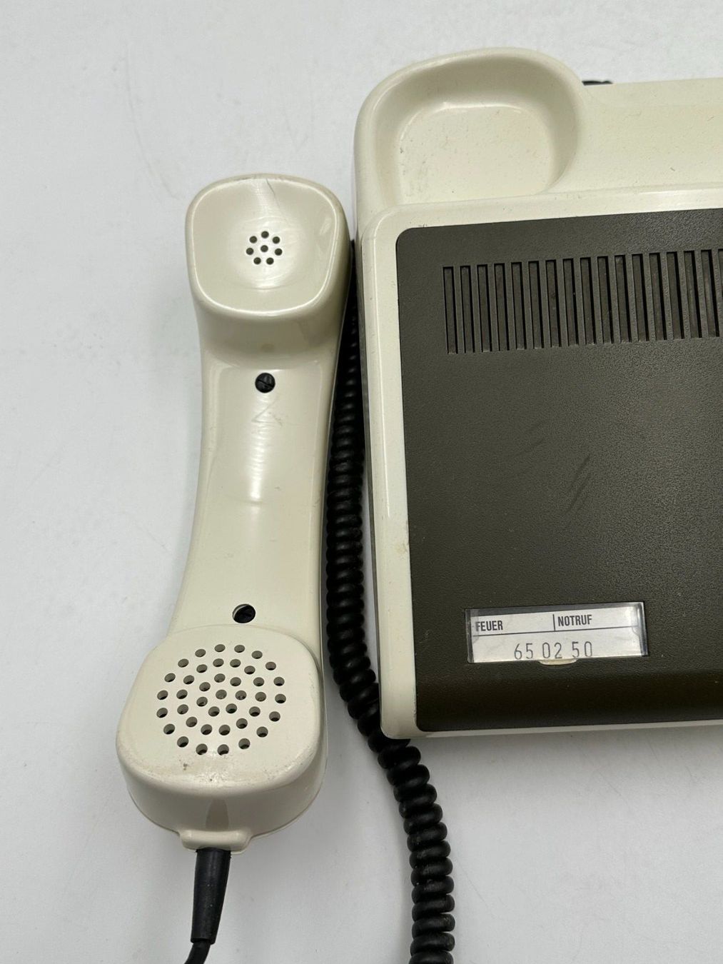 Telefoni: Telefon POST D FeAp 321 SEL Vital 4, grosse Tasten – Usato da Luzern venduto da Lager6640 2