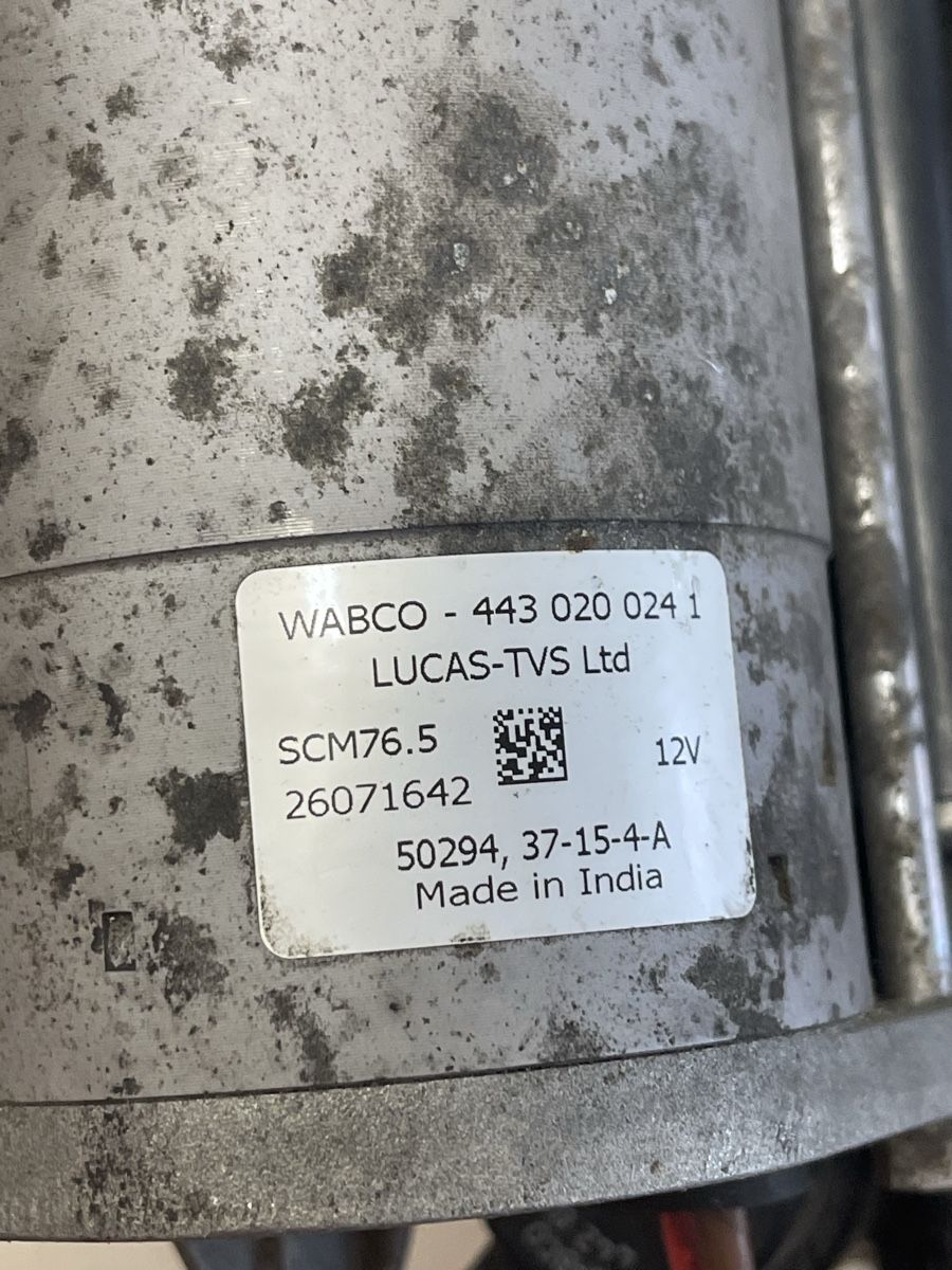 BMW Tutti pezzi di ricambio auto: BMW  Luftfederung Kompressor 37206875176-01 – Difettoso da Elsau venduto da isidobrany09 5