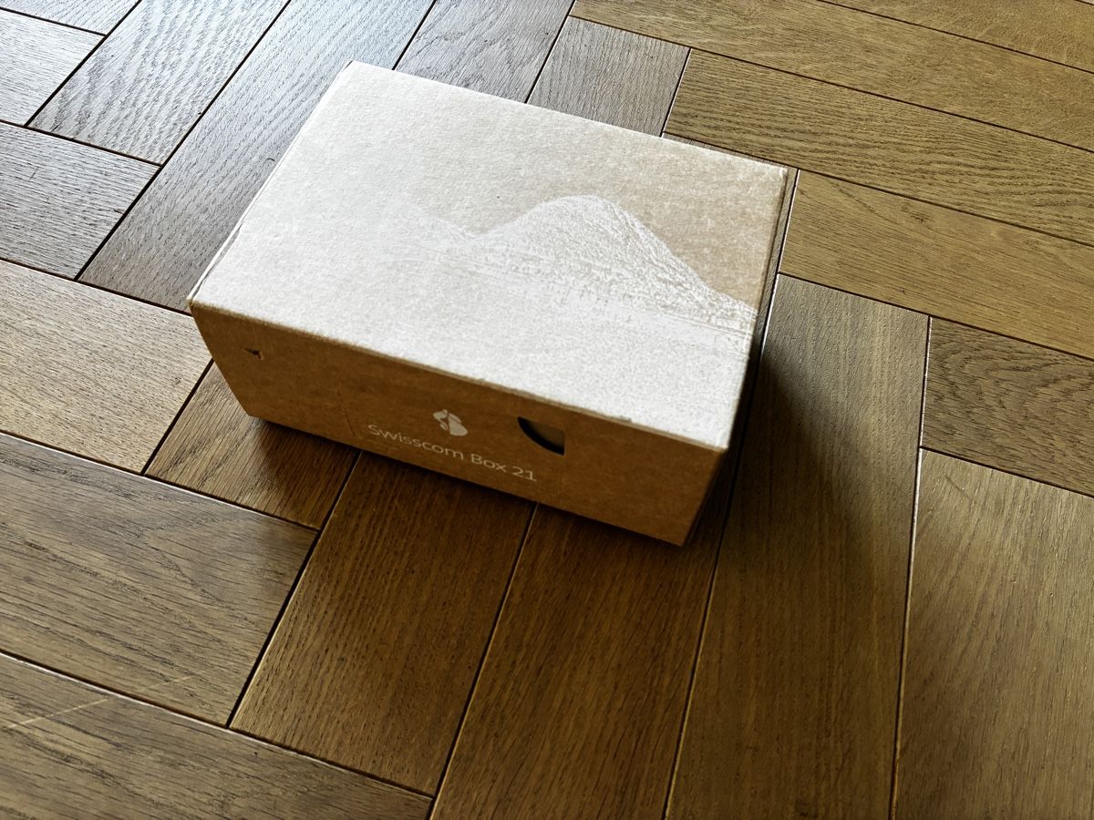 Telecomandi: Swisscom Box 21 - neuwertig – Usato da Luzern venduto da Fasel