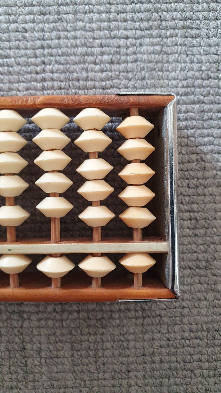 Borse da donna: Abacus / 1 zu 5 Perlen. – Usato da Glattfelden venduto da sessa123 3