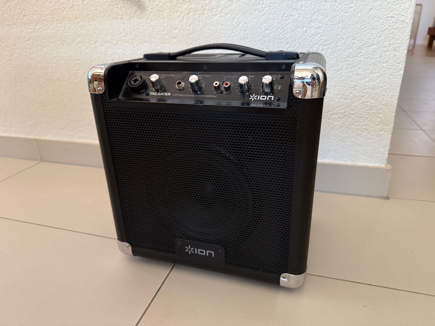 Lautsprecher: Ampli enceinte Ion Tailgater / haut-parleur – Gebraucht aus Morrens VD von YannD02 1