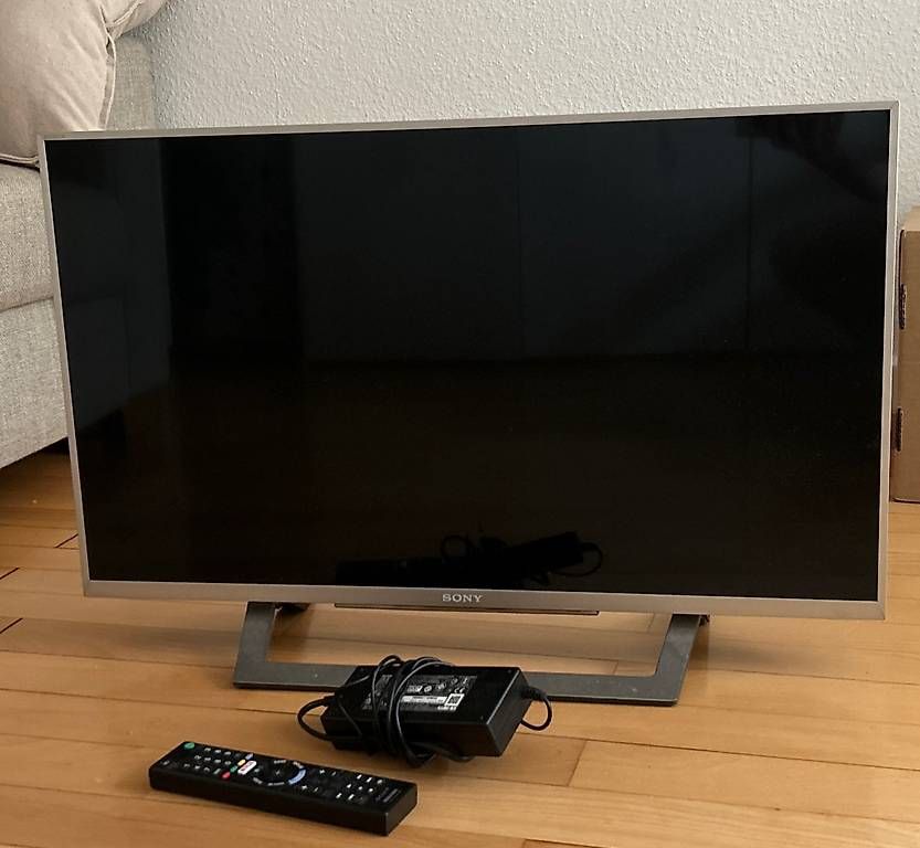 Sony Fernseher: Sony Fernseher – Gebraucht aus Bätterkinden von cin_r7xm