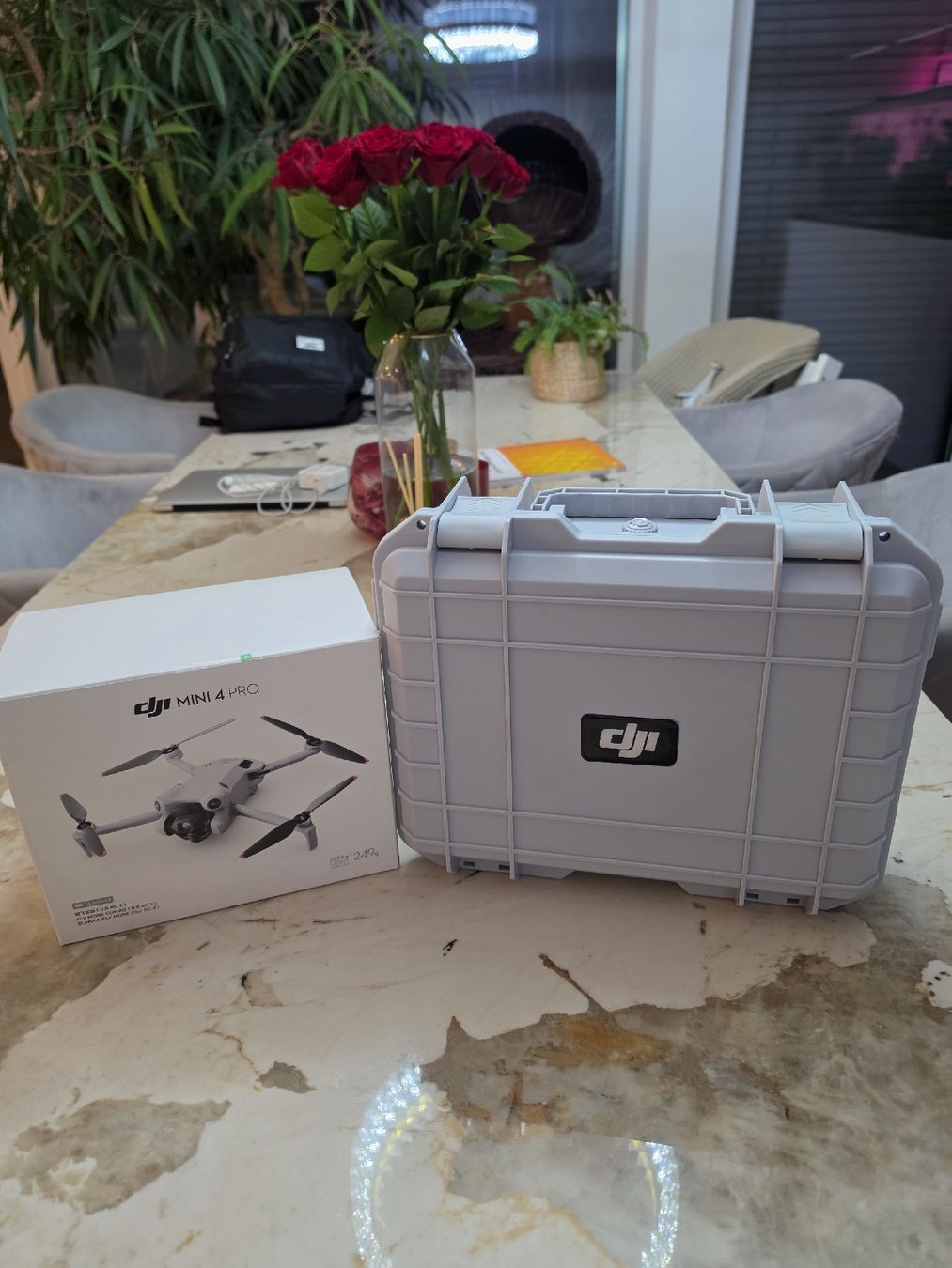 DJI Modellismo RC: Dji Mini 4 Pro – Nuovo e nell'imballaggio originale da Matzingen venduto da jasonsteini