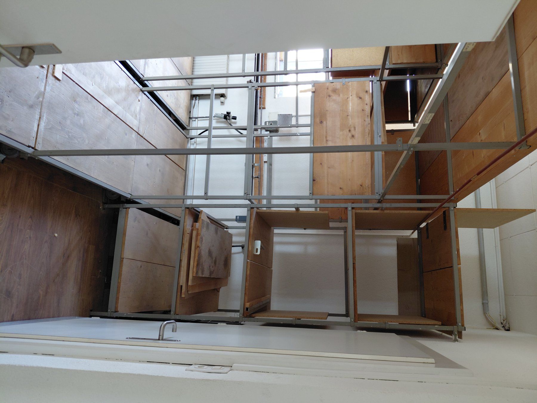 Scaffali: Rollgestell – Usato da Frenkendorf venduto da rousen1 3