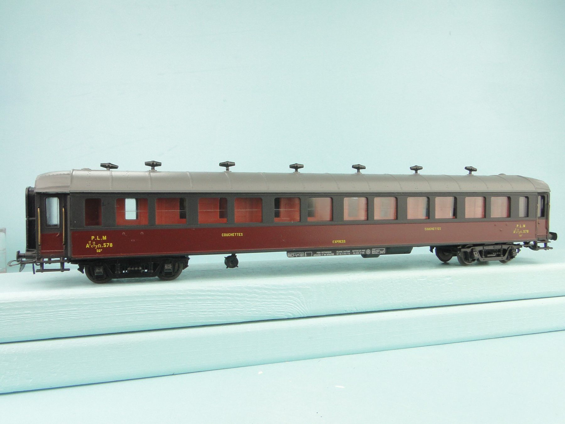 Modelleisenbahnen: France Trains H0 P.L.M. Couchettes – Gebraucht aus Bülach von cann11 1