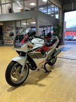 Moto Suzuki GSX 750 F L90