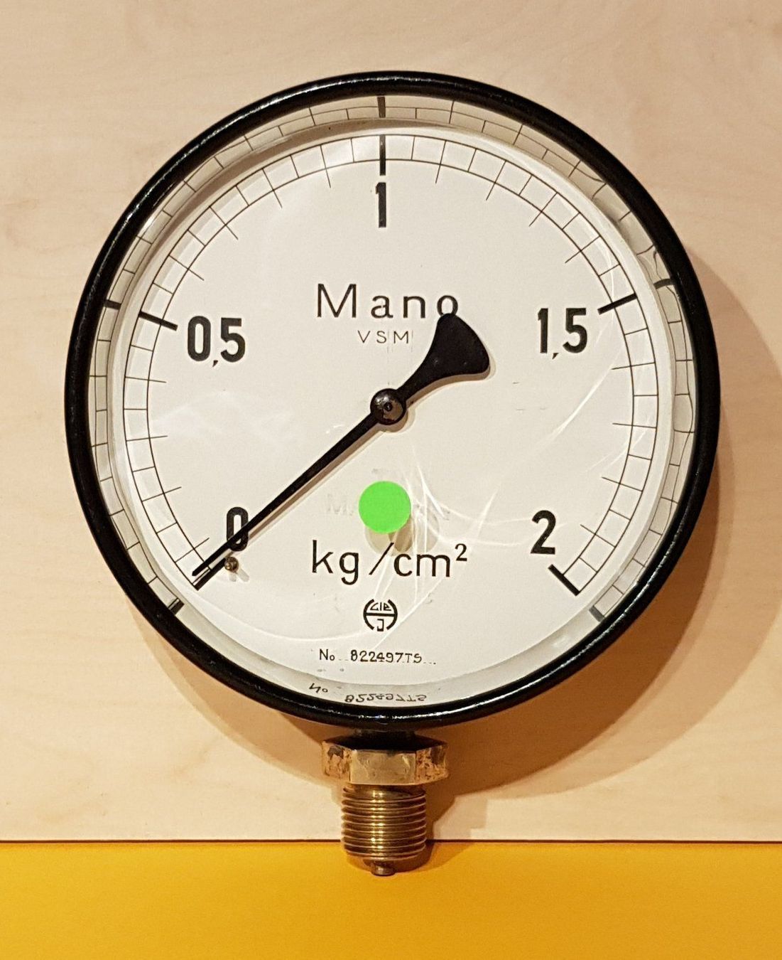 Messen: Manometer Ø150, G1/2", 2bar – Gebraucht aus Schwyz von osirishelvetica