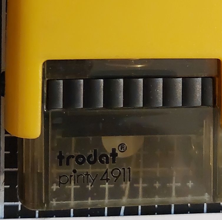 Trodat Timbri: Trodat Printy 4911 Stempel gelb - für Adresse & Büro – Usato da Kölliken venduto da turimess 1