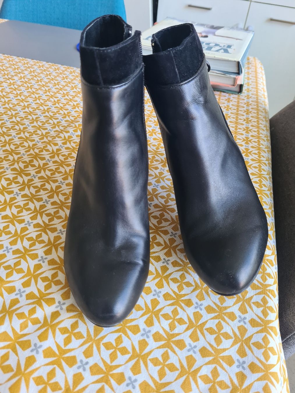 Scarpe da donna: Jonak Lederstiefeletten – Usato da Zürich venduto da safenia87 8