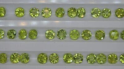 Pietre preziose: 2x Péridots ronds 8 mm - Valeur 190.- Fr – Nuovo (secondo la descrizione) da Grimisuat venduto da Valgem 3
