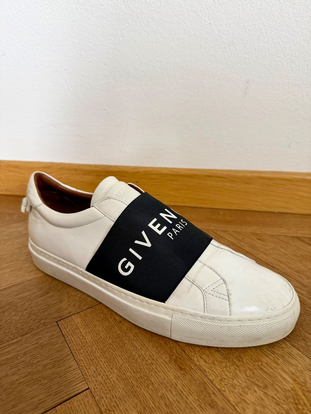 Givenchy Scarpe da uomo: Givenchy Sneakers - come nuove - Taglia 41 – Usato da Lugano venduto da can_xdd8 1