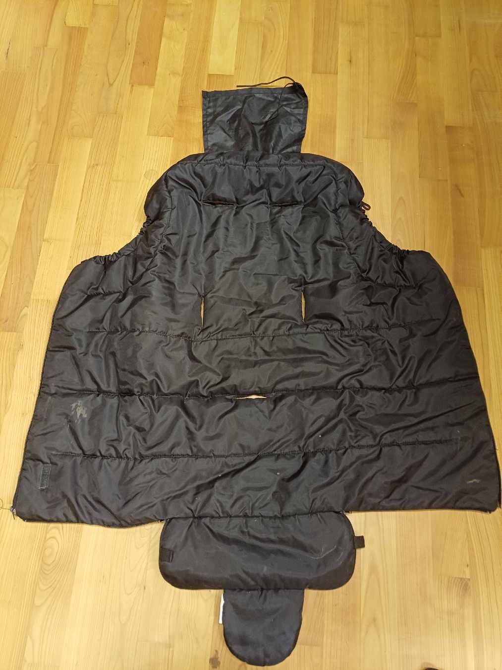 Sacchi a pelo: Warm Winter Footmuff For Stroller – Usato da Dierikon venduto da oldmeetsnew 2