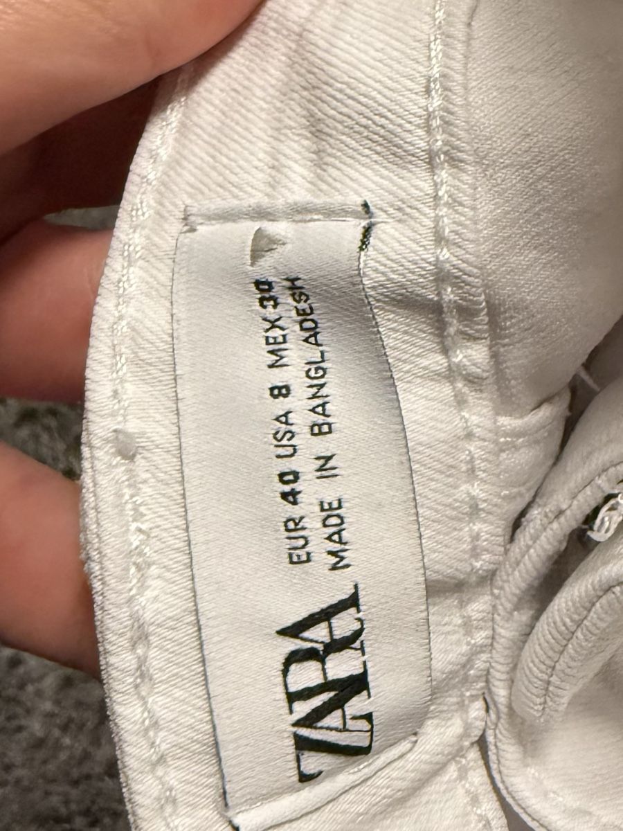 Zara Jeans: Zara - Jean blanc - Taille 40 – Nuovo (secondo la descrizione) da Les Avanchets venduto da NR07 2