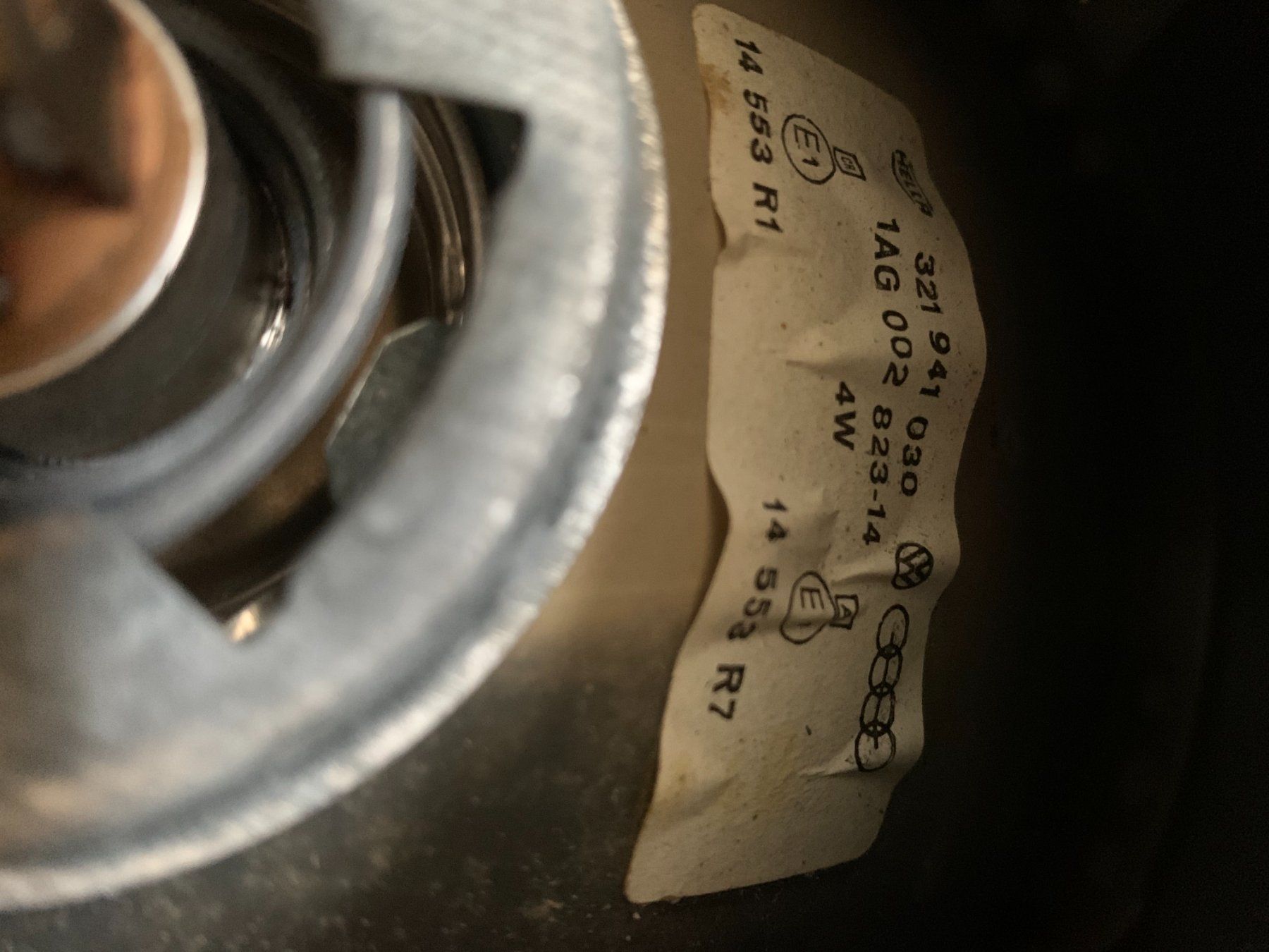Hella Fari: VW Passat B1 Scheinwerfer Hella 1973-1976 Top – Usato da Teufen venduto da karaca61 3
