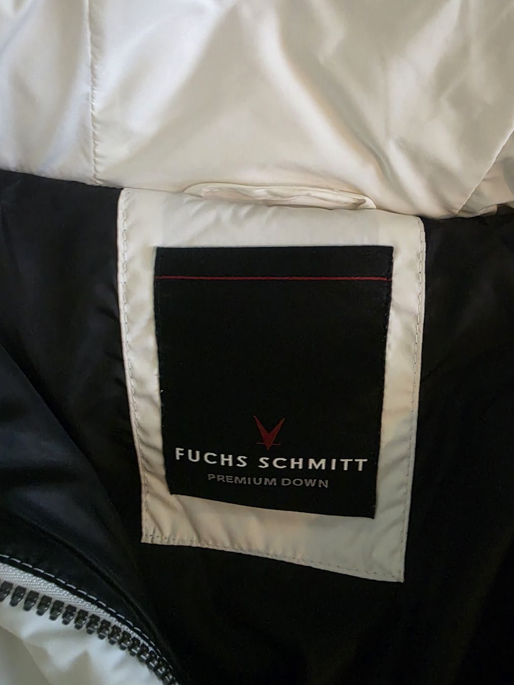 Fuchs Schmitt Cappotti: Fuchs Schmitt Daunenmantel – Nuovo (secondo la descrizione) da Wangen b. Olten venduto da kaj.ya 4