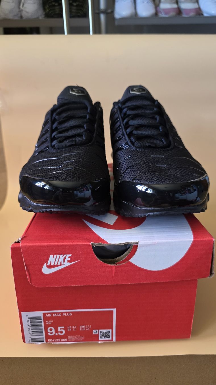 Nike Scarpe da uomo: Orginal Nike Air Max Plus TN Gr. 42.5 Schwarz  – Nuovo e nell'imballaggio originale da Nürensdorf venduto da mob_v52r 4