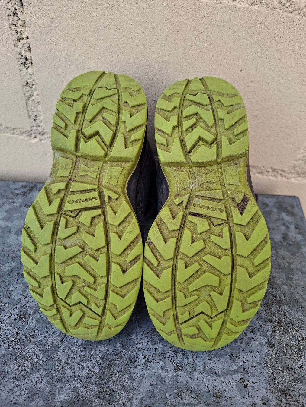 Chaussures garçon: Kinder Wanderschuhe "LOWA" Gr.27, Goretex – D'occasion à St.Niklausen LU par Wirdbereitsverwendet 4