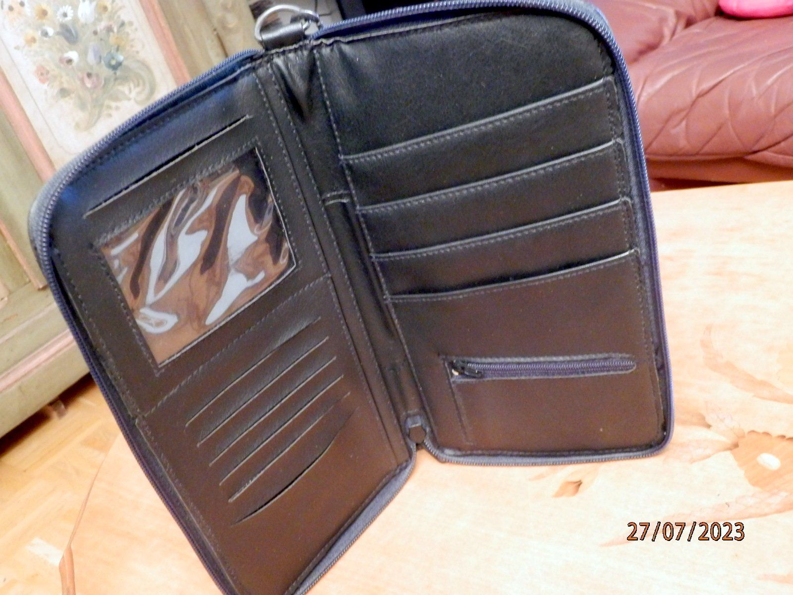 Portafogli: Geldbörse, Portmonnaie oder Brieftasche, echt Leder neu – Nuovo e nell'imballaggio originale da Ueberstorf venduto da dinbau 5