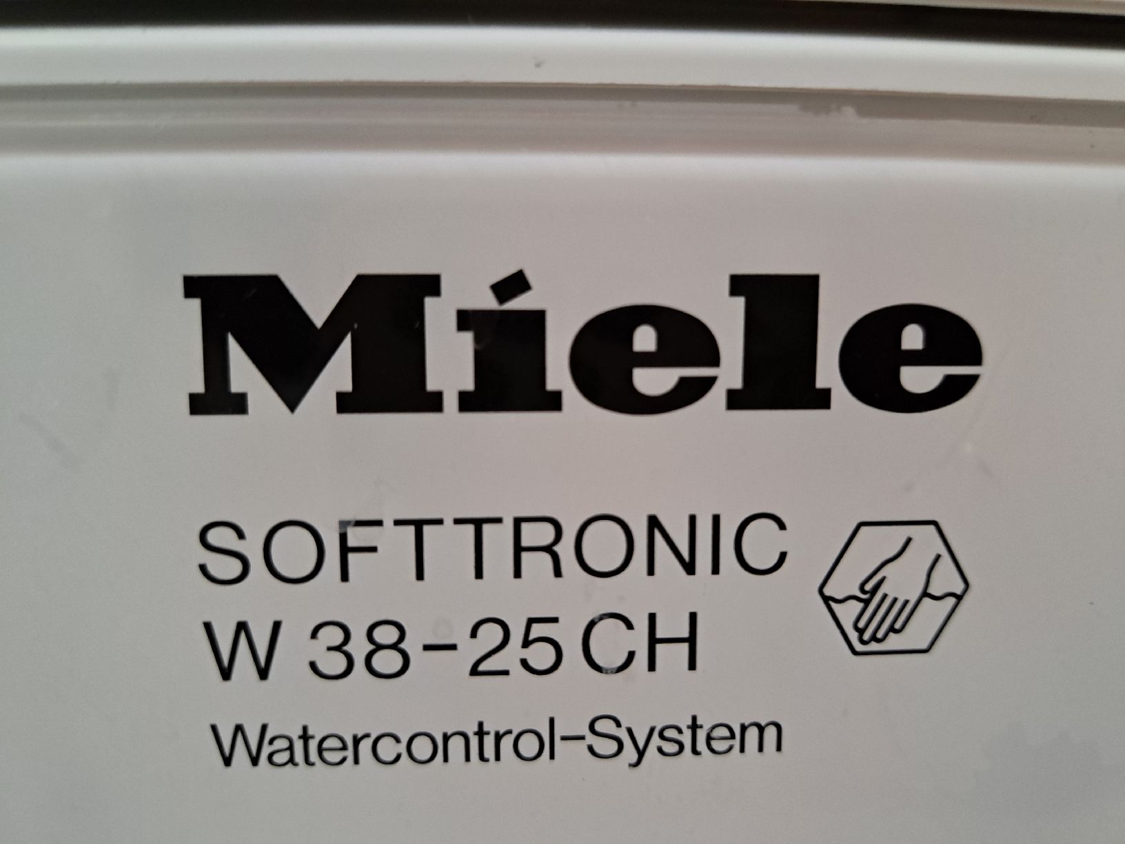 Miele Machines à laver: Lave linge Miele softtronic W38-25CH  – D'occasion à Hauterive NE par car_p2jx 3