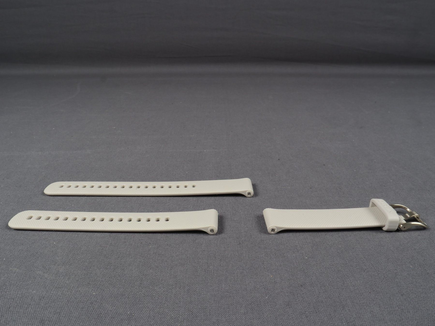 Bracciali & Braccialetti: GARMIN Quick Release 18mm Band Light Sand – Nuovo (secondo la descrizione) da Steinen venduto da Restwert_Steinen 3