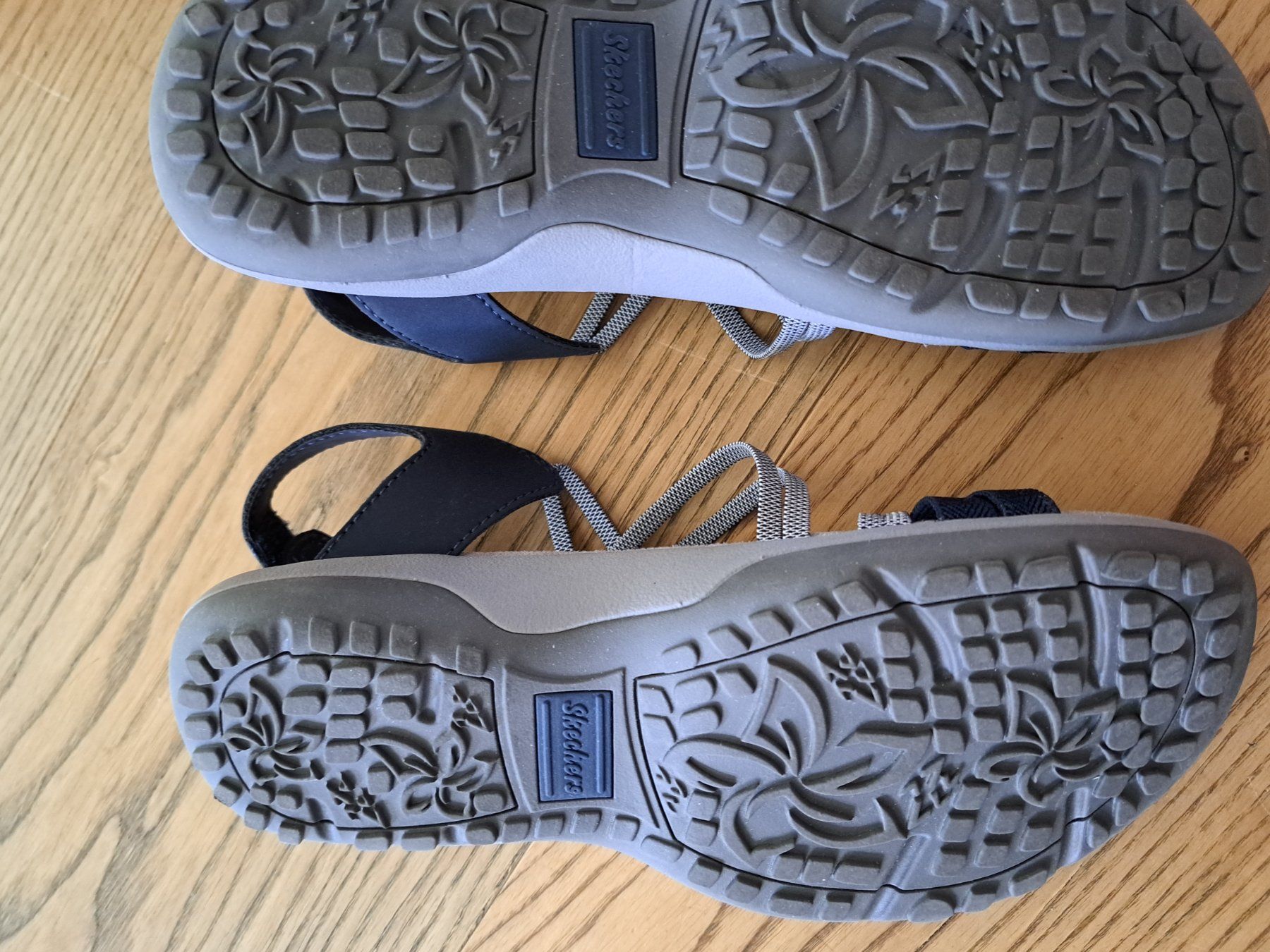 Skechers Scarpe da donna: Sandalen Skechers Gr. 36 – Nuovo (secondo la descrizione) da Thun venduto da mo_ba 1