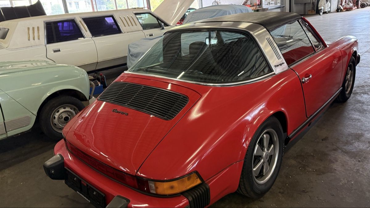 Porsche Automobili: Porsche 911 2.7l  Targa, Jg. 76, Oldtimer – Usato da hunzenschwil venduto da Oldipark 7