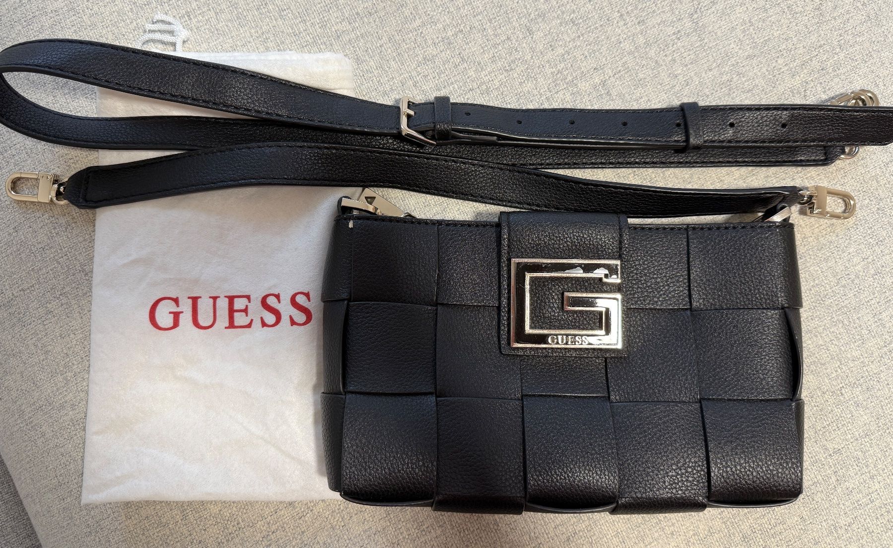Guess Borse da donna: Guess Tasche – Usato da Winterthur venduto da vas_lc8s