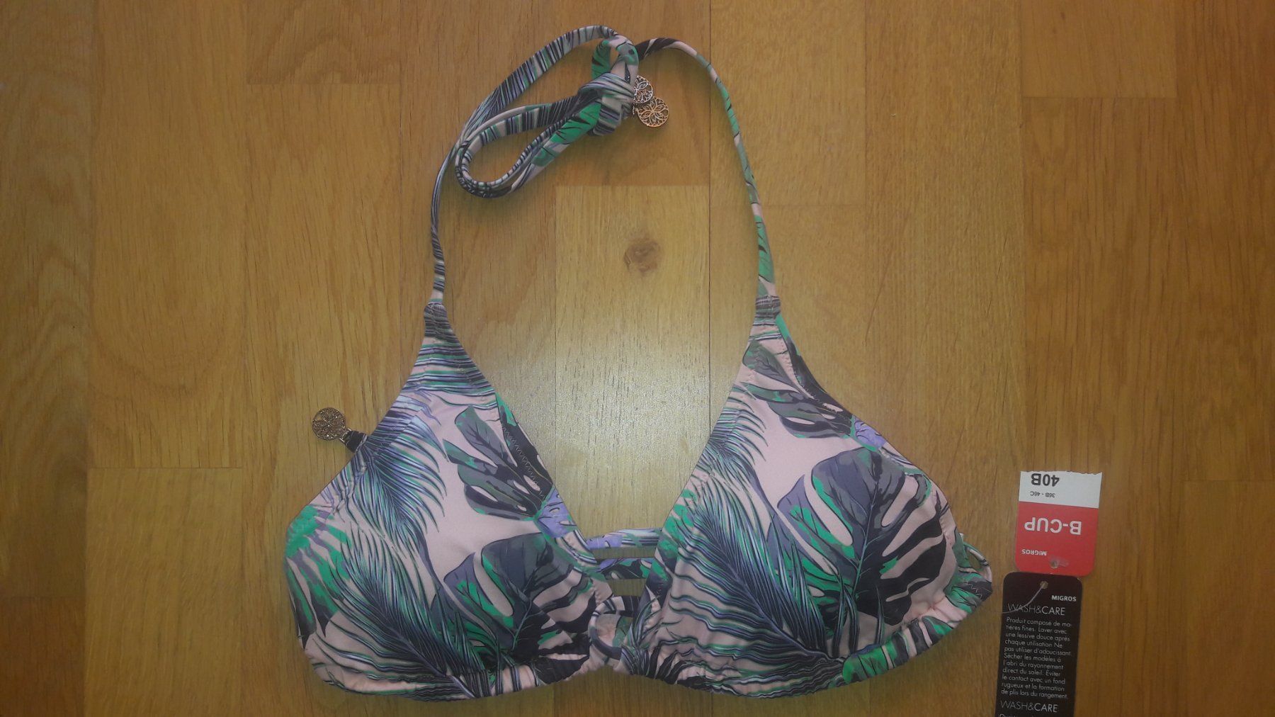 Costumi da bagno & Bikini: Neu Bikini Oberteil Ellen Amber 40B – Usato da Buchs venduto da sonjaja