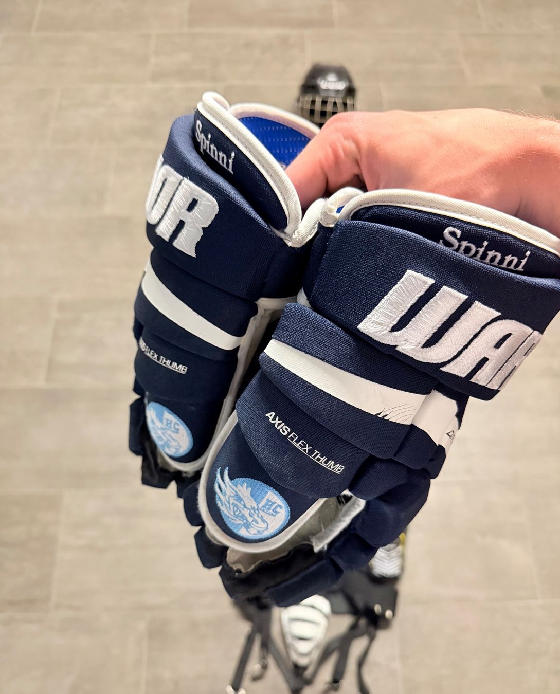 Bauer Protections: Komplette Eishockeyausrüstung – D'occasion à Nürensdorf par Hlen 1