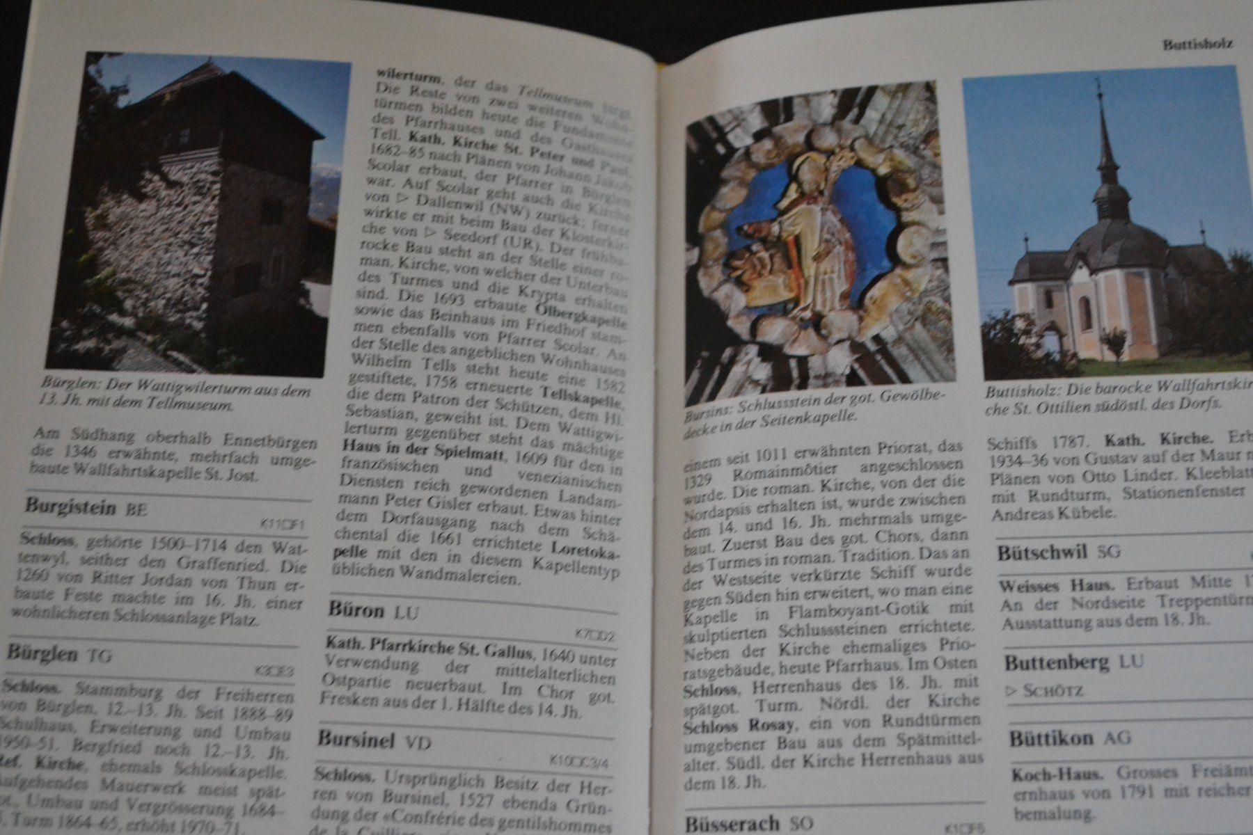Libri: Kulturführer Schweiz mit 480 Seiten – Usato da Beinwil am See venduto da kajak55 5