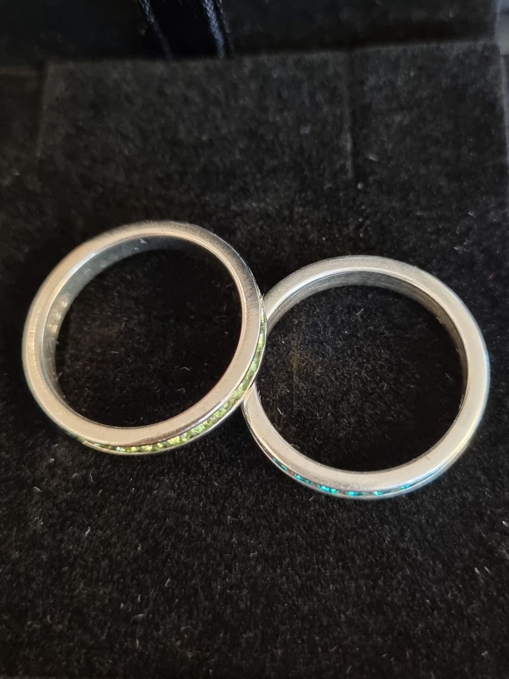 Ringe: Fingerring mit Zirkonia, silber, 2 Stück – Gebraucht aus Wiesendangen von Sinhuk 2