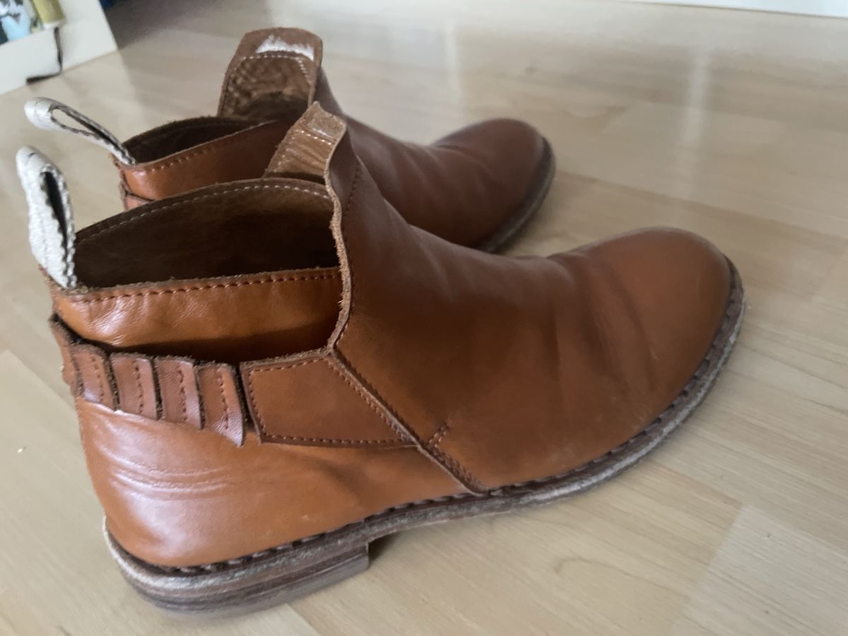 Scarpe da donna: Leder Stiefeletten 39 – Usato da Vaduz venduto da Stromboli2 1