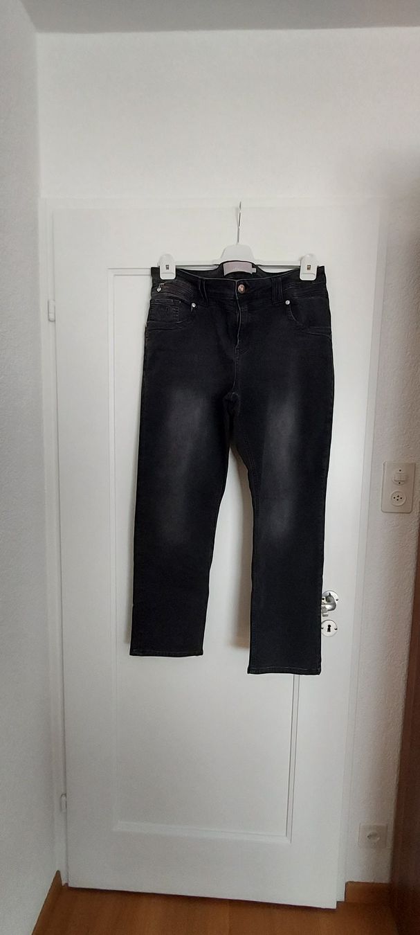 Jeans: Schicke LemapaJeans, Top Zustand, Grösse 48 – Usato da Ostermundigen venduto da Chrigu1957