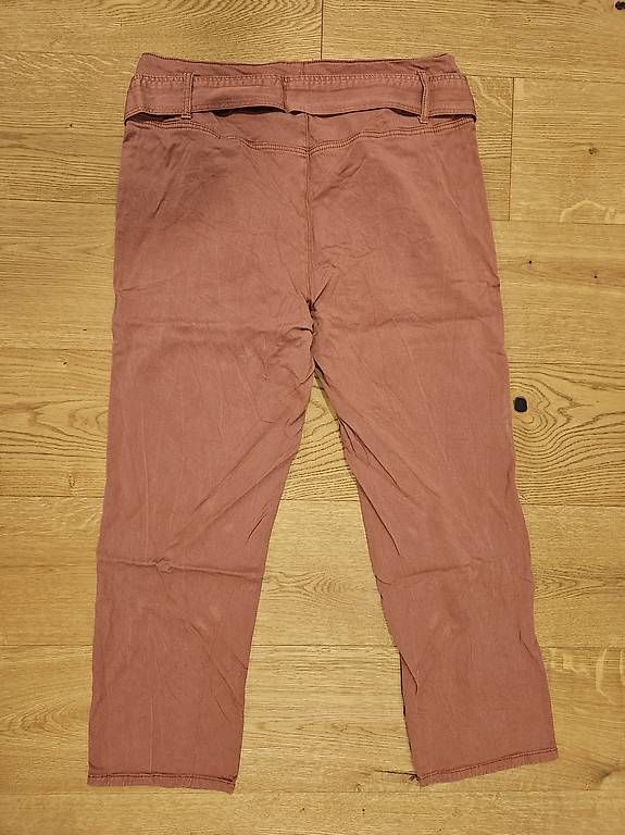 Pantaloni: Paperbag Schwangerschaftshose Gr. 38 – Usato da Götighofen venduto da nanita85 2